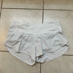 White size 0 lululemon speed up shorts
